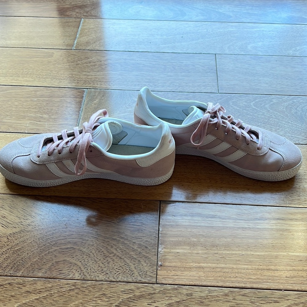 Adidas Gazelle Ortholite sz 6.5 tennis shoe